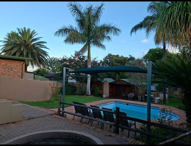 4 BEDROOM HOUSE FOR SALE IN MOUNTAIN VIEW